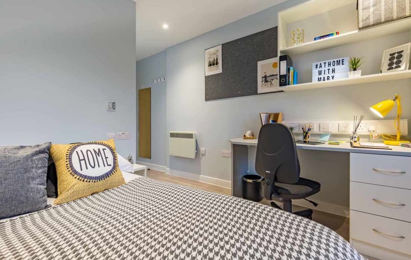 4 Bed Club En-suite, Mary Parker House, 17 Apsley Road, Mutley, Plymouth - Image 1