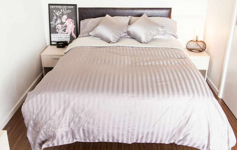 Large Studio With Roof Terrace, Holly Court, High Kingsdown, Clifton, Bristol - Image 1