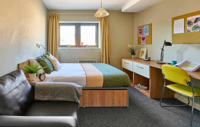 Studio Premium, Trust House, Salem Place, St Thomas, Exeter - Image 1