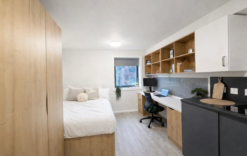 Classic Studio, Goldsmith Court, Chaucer Street, City Centre, Nottingham - Image 1