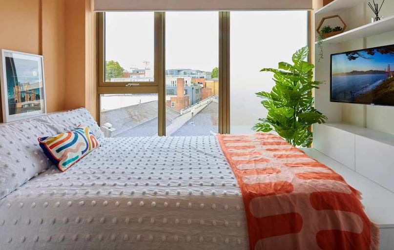 Studio Silver, View Studios, 11-13 Spa Road, Bermondsey, London - Image 1