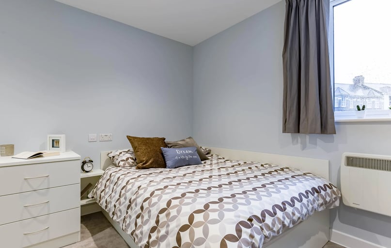 5 Bed Club Studio, Mary Parker House, 17 Apsley Road, Mutley, Plymouth - Image 1