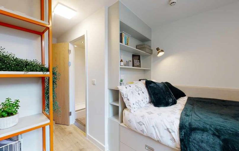 8 Bed Cluster En-suite, SEREN, 66 Alexandra Road, City Centre, Swansea - Image 1