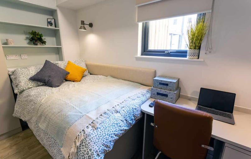 Deluxe Studio, SEREN, 66 Alexandra Road, City Centre, Swansea - Image 1