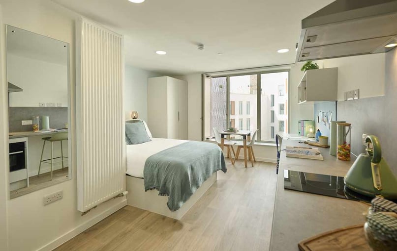 Bronze Studio, Brigg Point, Gas Lane, City Centre, Bristol - Image 1