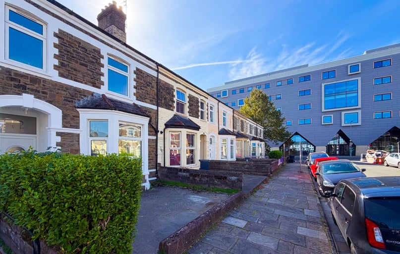 Cathays, Cardiff - Image 1