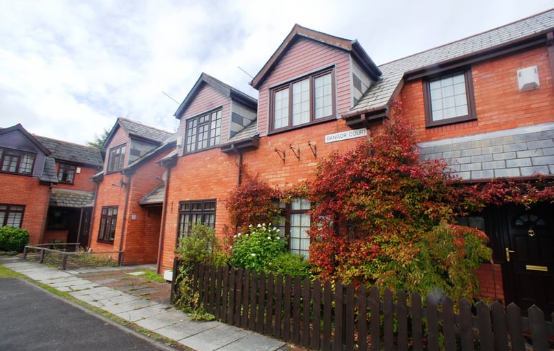 Roath, Plasnewydd, Cardiff - Image 1