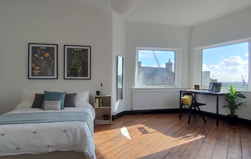 Port Tennant, St Thomas, Swansea - Image 1