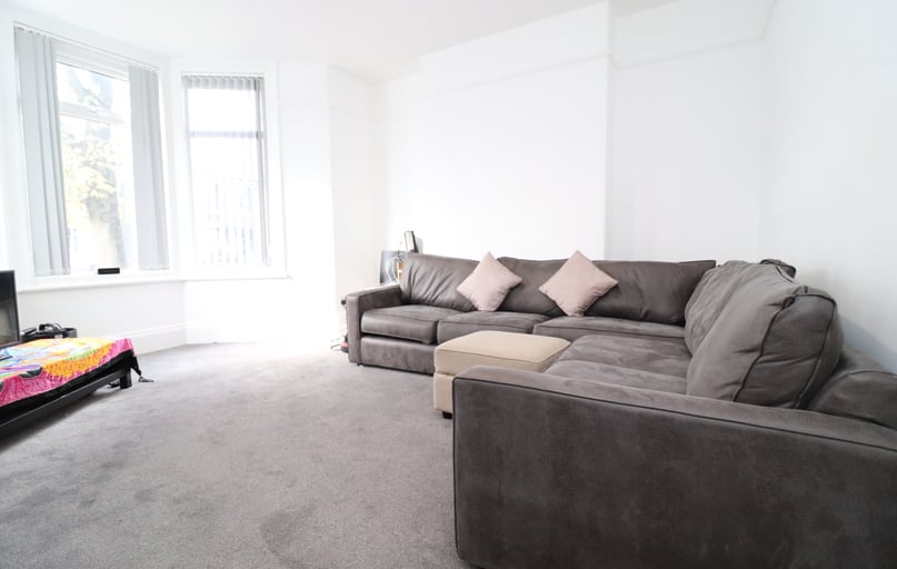Cathays, Cardiff - Image 1