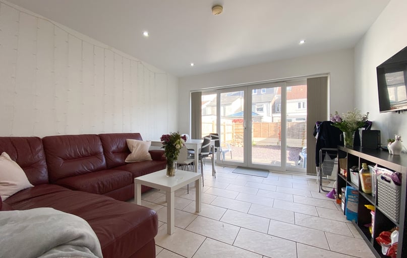 Cathays, Cardiff - Image 1