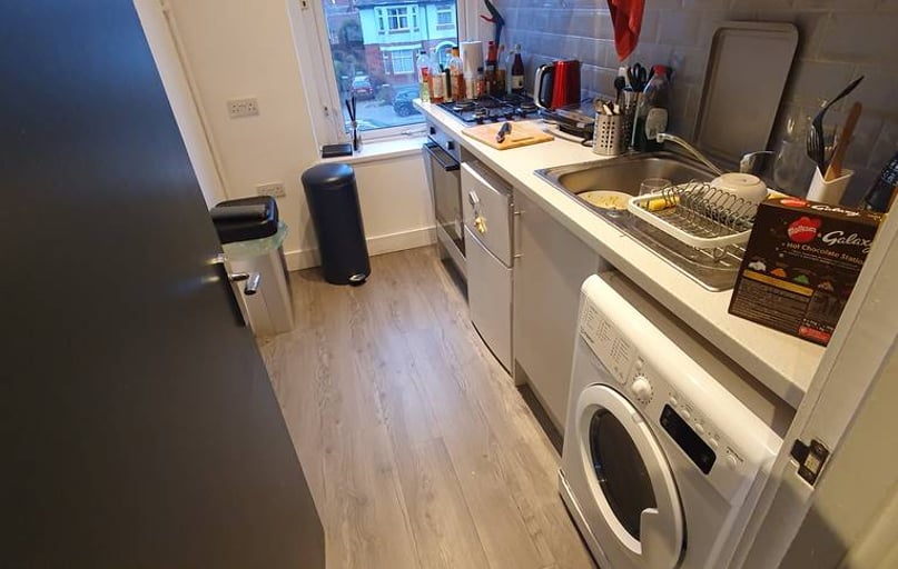  4, 212, Adamstown, Cardiff - Image 1