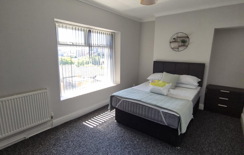 Bay View, St Thomas, Swansea - Image 1