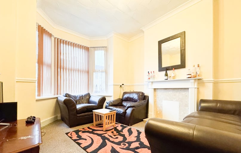 Cathays, Cardiff - Image 1