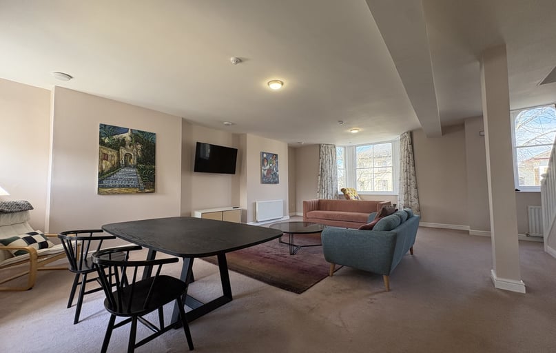 Roath, Adamstown, Cardiff - Image 1