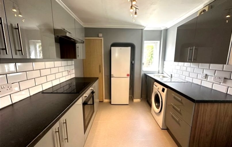 Cathays, Cardiff - Image 1