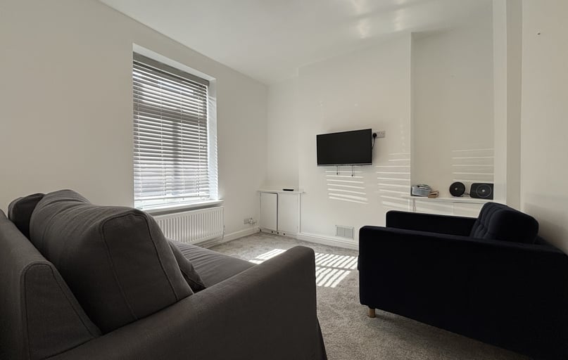 Cathays, Cardiff - Image 1