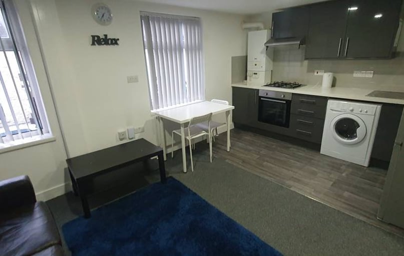  3, 30, Plasnewydd, Cardiff - Image 1