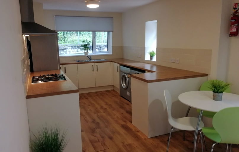 Port Tenant, St Thomas, Swansea - Image 1