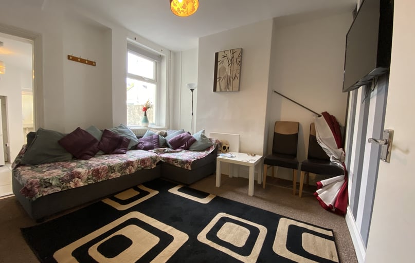 Roath, Plasnewydd, Cardiff - Image 1