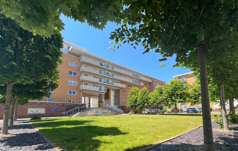 Cardiff Bay, Grangetown, Cardiff - Image 1