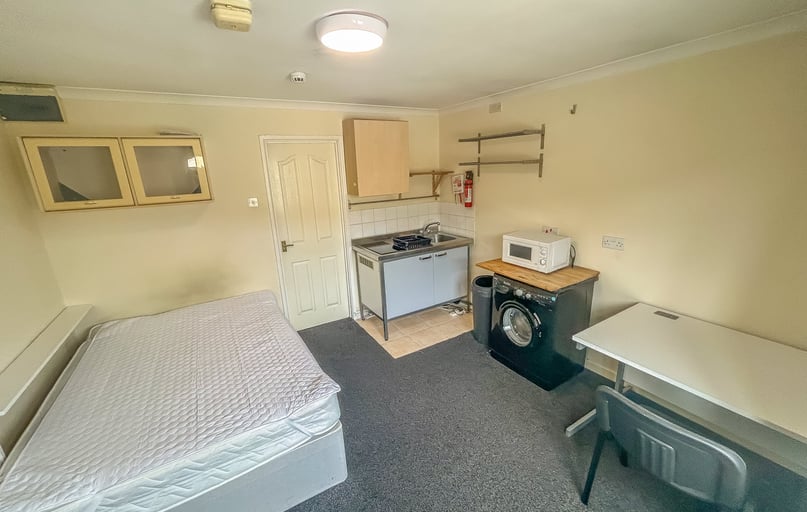 Treforest, Pontypridd - Image 1