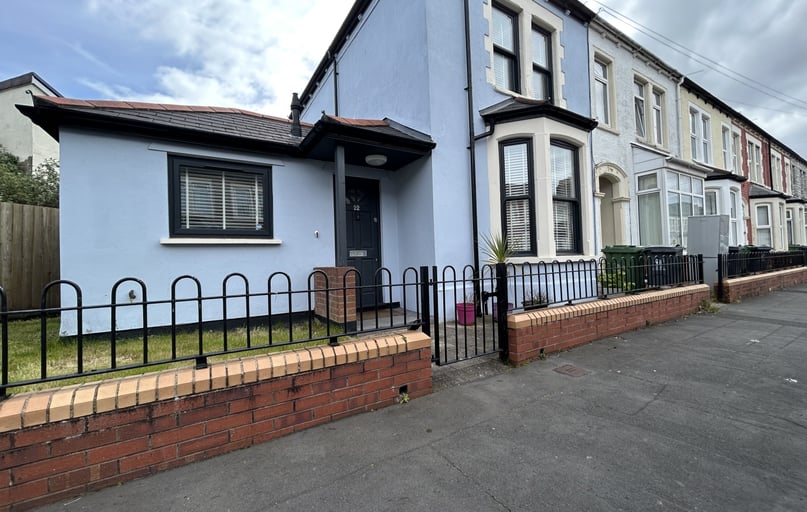 Grangetown, Riverside, Cardiff - Image 1