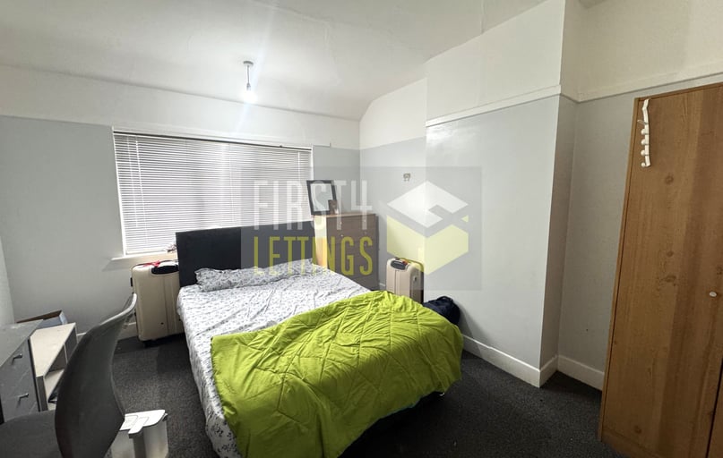 Bonnington Road, Knighton, Leicester - Image 1