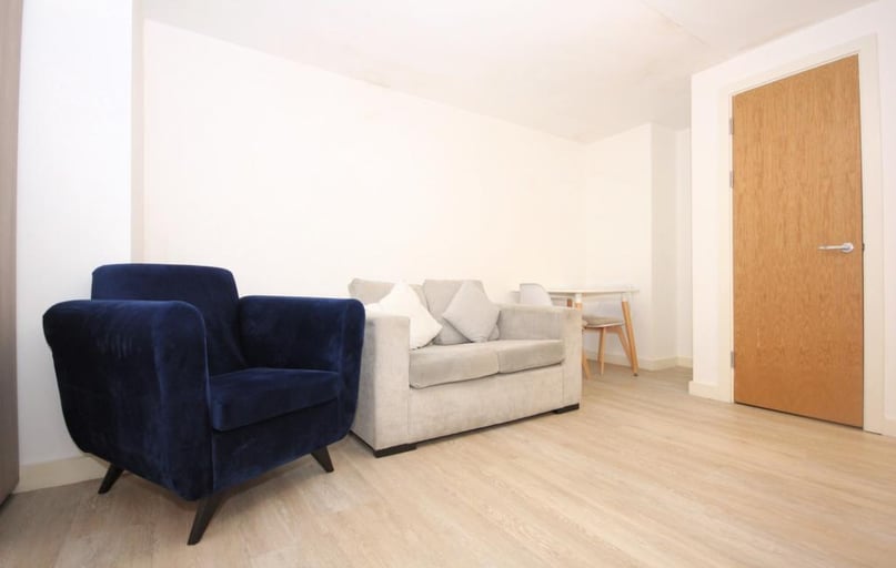 16 Cross Street, City Centre, Preston - Image 1