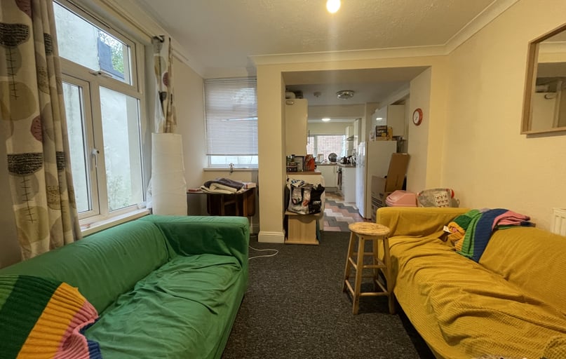 Cathays, Plasnewydd, Cardiff - Image 1