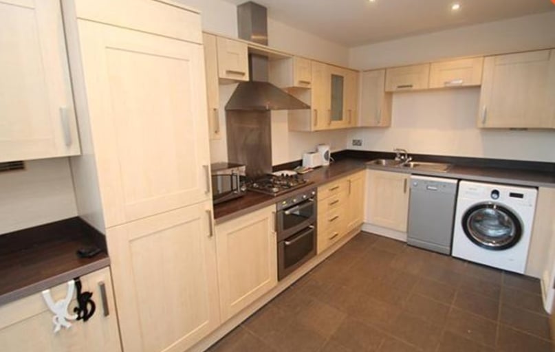 Quainton Road, City Centre, Leicester - Image 1