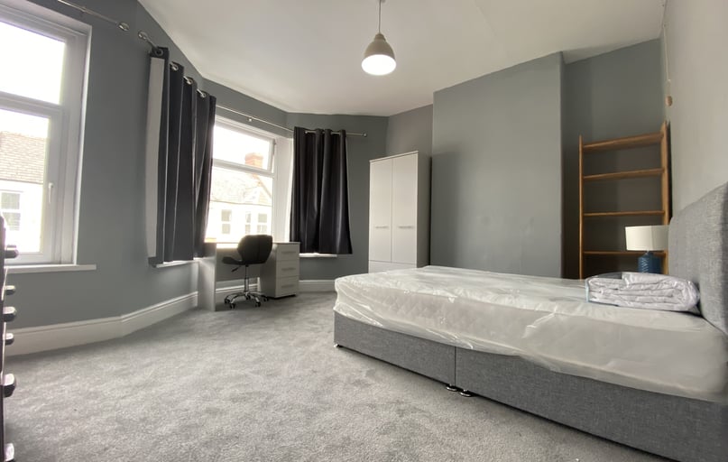 Cathays, Cardiff - Image 1