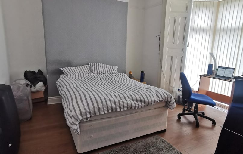King Edwards Road, Brynmill, Swansea - Image 1