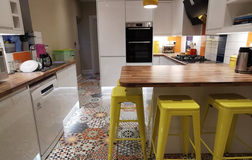 Mount Pleasant, Swansea - Image 1