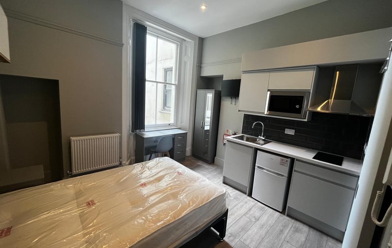 Walter Road, City Centre, Swansea - Image 1