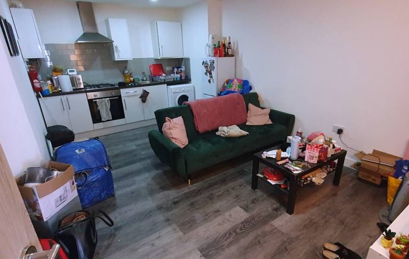  2, 3, Cathays, Cardiff - Image 1