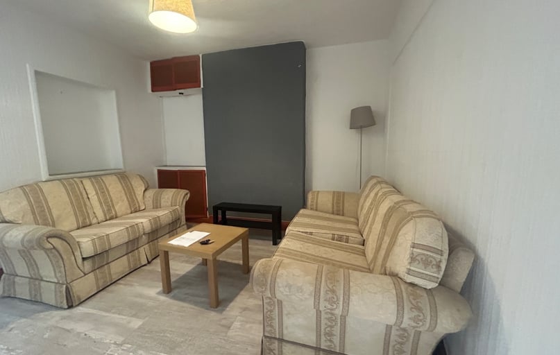 Cathays, Cardiff - Image 1