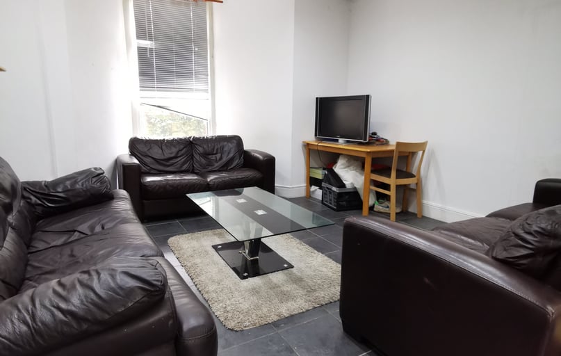 King Edwards Road, Brynmill, Swansea - Image 1