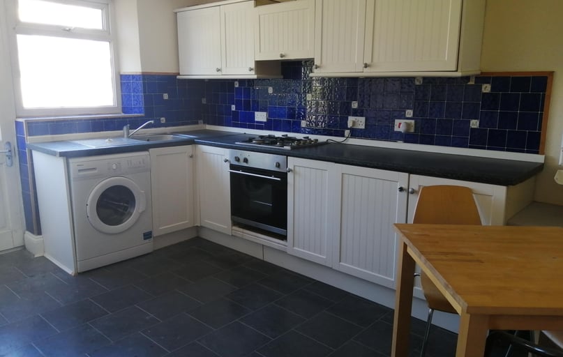 Uplands, Swansea - Image 1