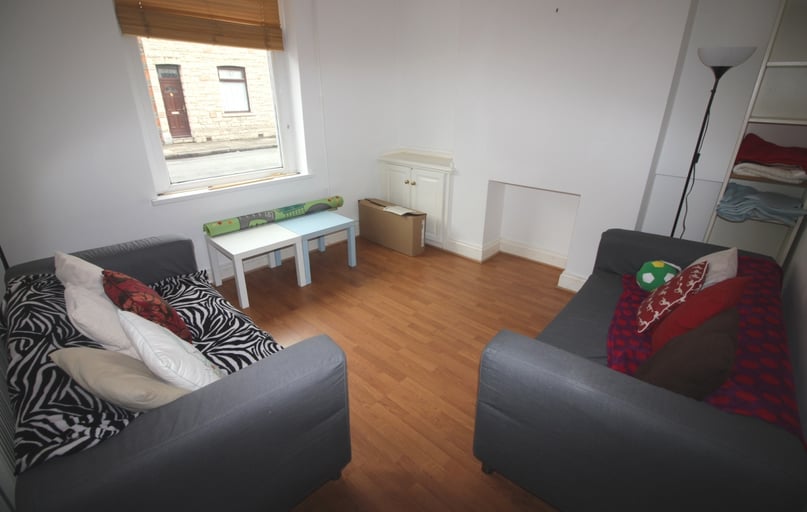 Cathays, Cardiff - Image 1