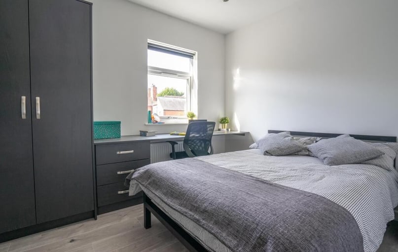 Severn Street, Highfields, Leicester - Image 1