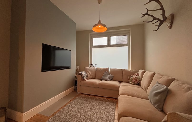 Splott, Cardiff - Image 1