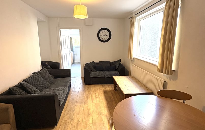 Brynmill, Uplands, Swansea - Image 1