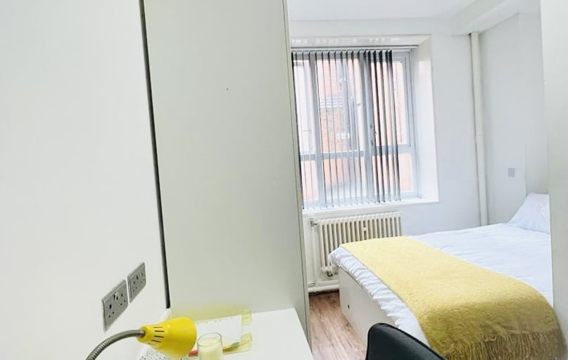 18-20 Albion Street, Highfields, Leicester - Image 1