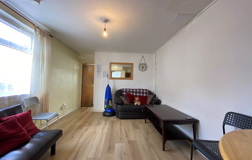 Cathays, Cardiff - Image 1
