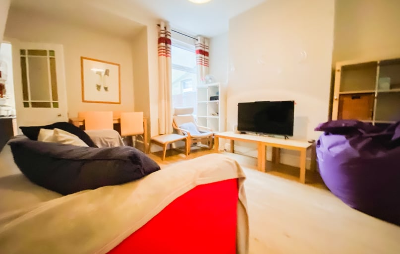 Heath, Gabalfa, Cardiff - Image 1