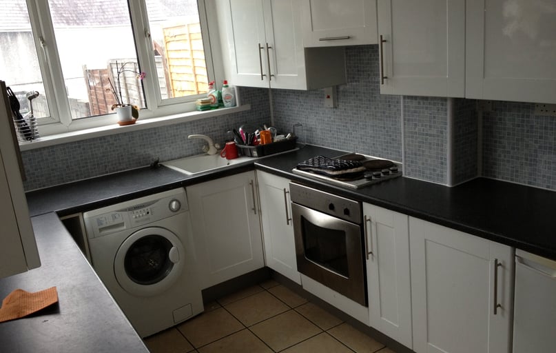 Brynmill, Swansea - Image 1