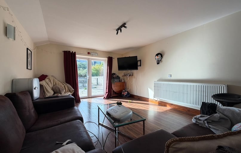Cathays, Cardiff - Image 1