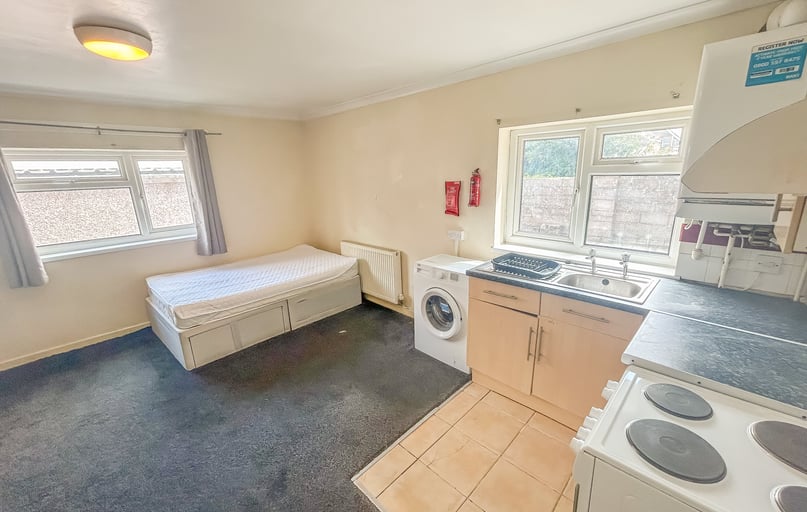Treforest, Pontypridd - Image 1