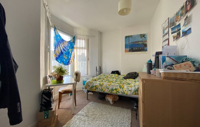 Cathays, Cardiff - Image 1