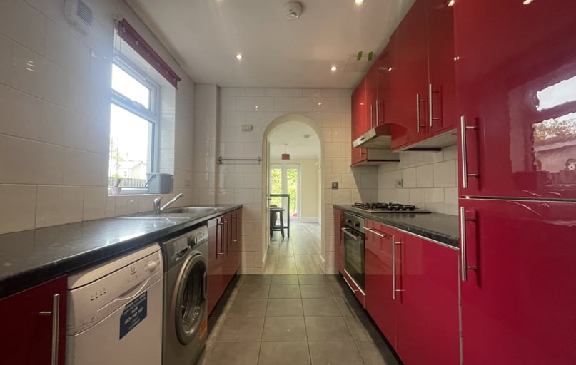Cathays, Cardiff - Image 1
